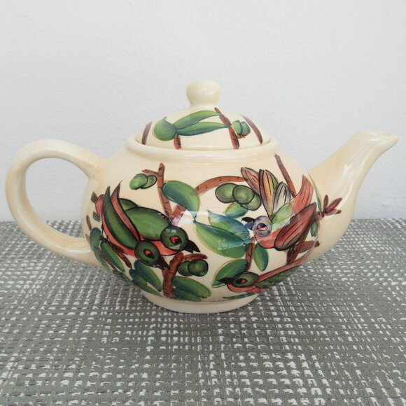 VTG Chinese Hand Painted Birds, Nature, Teapot 1 quart Capacity, Yellow - Picture 3 of 13